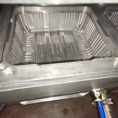 Plastik Kotak Buah Thermoforming Cetakan Untuk Positif Tekanan Negatif Empat Stasiun Mesin
