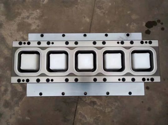 Cetakan Thermoforming yang disesuaikan dengan ketebalan permukaan yang halus