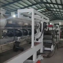 33 1 Mesin extruder lembaran plastik sekrup dengan sistem kontrol PLC dan mati ekstrusi yang disesuaikan