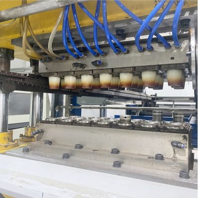 Mesin cangkir plastik sekali pakai yang dikendalikan PLC dengan kapasitas berat 7000 kg