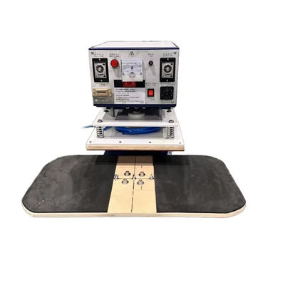 Mini Double-station Small Blister Sealing Machine dengan kapasitas produksi 2-5 detik
